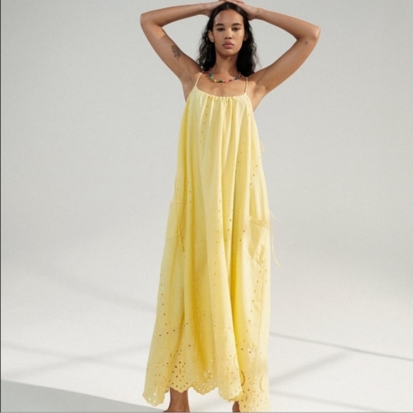 Zara Dresses & Skirts - 💛 Zara Eyelet Dress